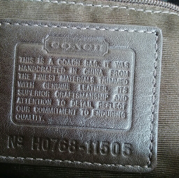 Coach Tote - Picture 3 of 5